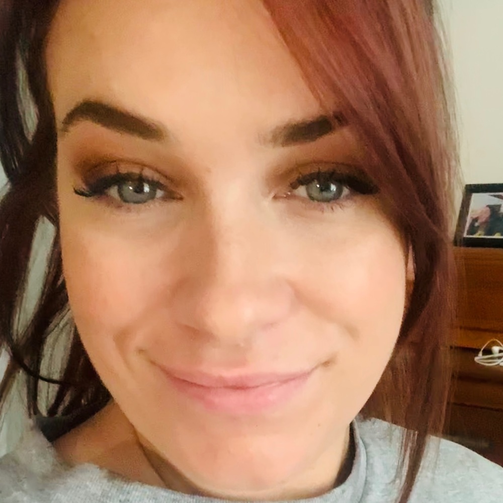 Meet your Posher, Brooke